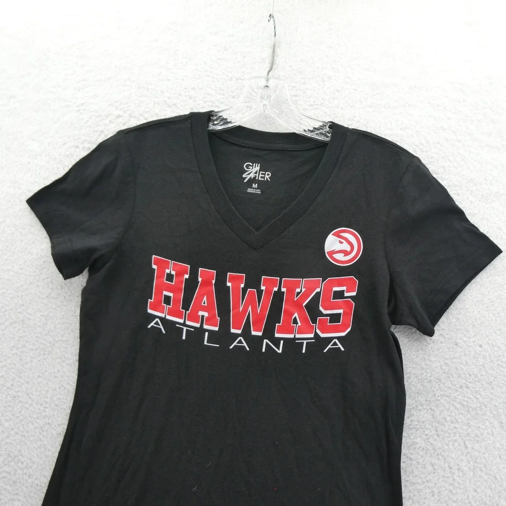 G-III‎ Shirt Womens Medium Atlanta Hawks Black V-Neck NBA Fan Apparel Cotton - Picture 3 of 8
